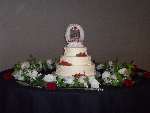 Our wedding planners can even assist with wedding cake decorations flowers 